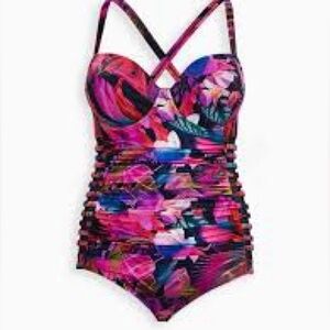 Torrid Slim Fix Underwire Lattice Side One Piece Swimsuit 2x